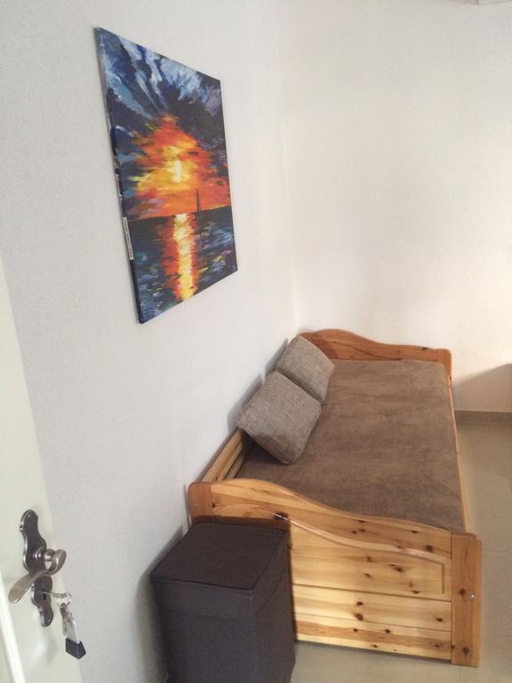 Apartments Lucija Brela Phòng bức ảnh